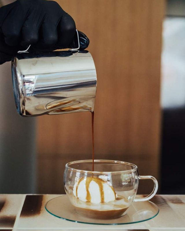 An affogato at Bitterkoud, one of the YOUNG.Deals offers